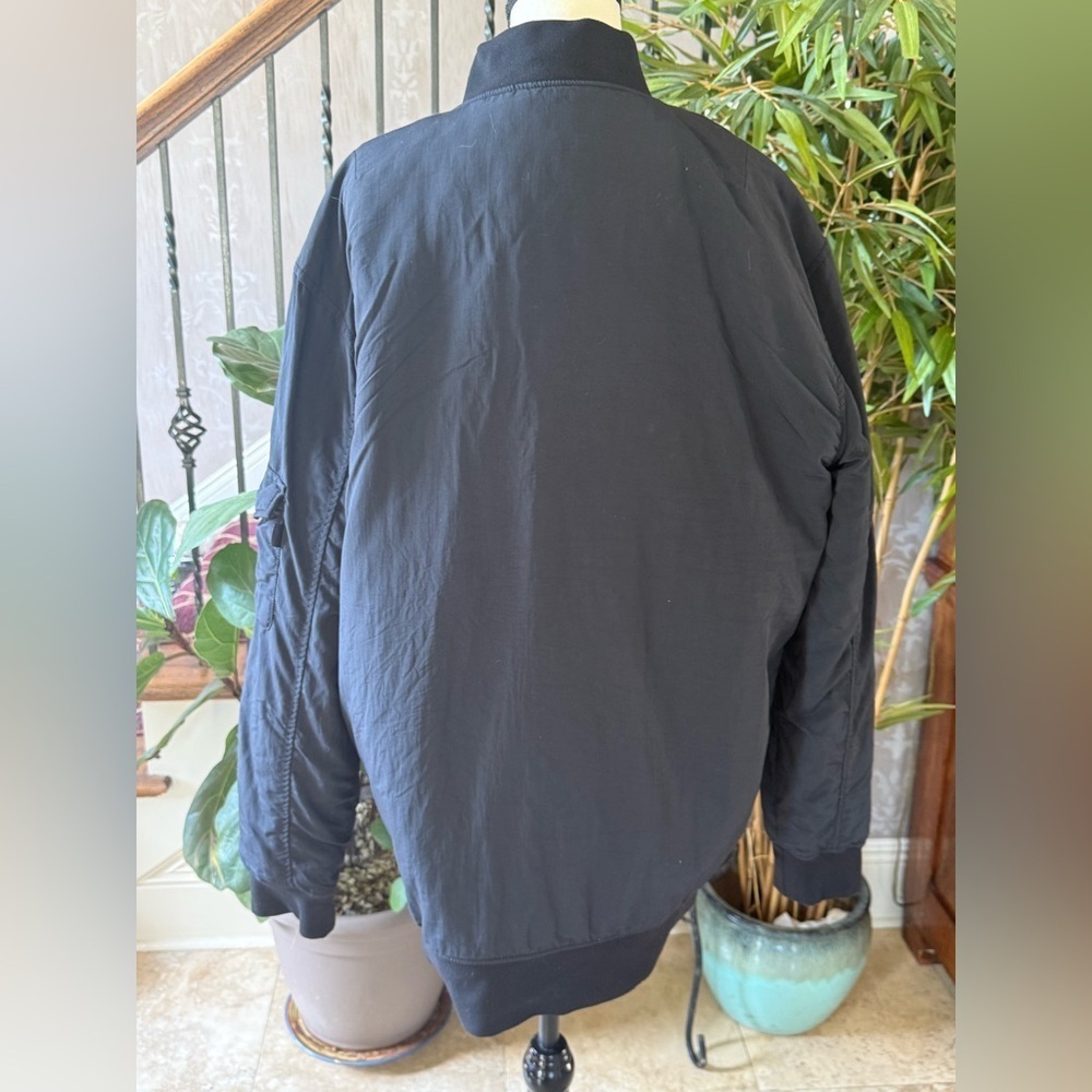 Quicksilver men’s midweight jacket, long sleeve navy good condition, pockets - Picture 7 of 9